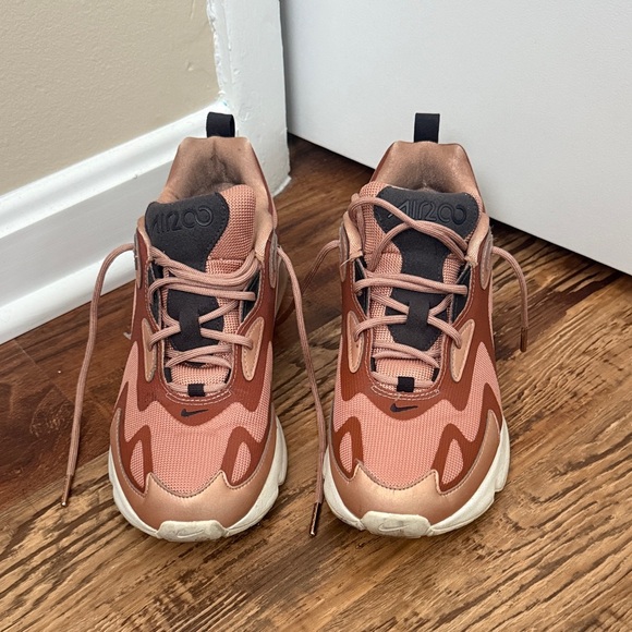 Nike Air Max 270 React in Brown and Black - Picture 2 of 5